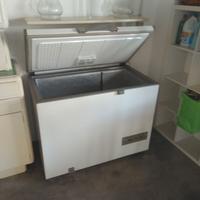 congelatore familiare per alimenti