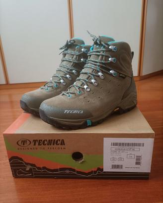 Scarponcini da trekking