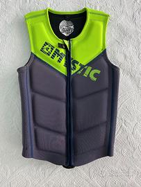 Impact Vest Mystic wakeboard