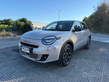 Fiat 600 Hybrid 110 CV DCT MHEV La Prima II