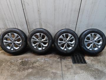 cerchi x Renault Kangoo ed altri veicoli Renault