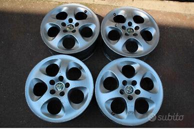 cerchi in lega 16 pollici 5x98 