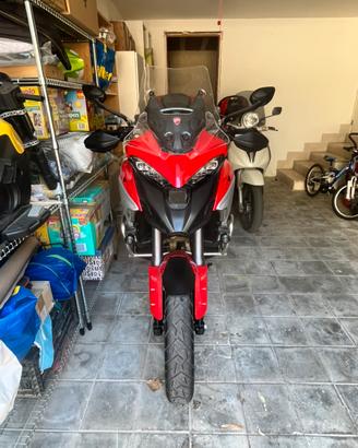 Ducati Mutistrada V4S travel radar.