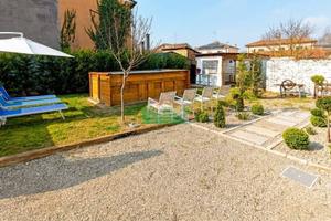 Villa di 170 m² con più di 5 locali a Ravenna