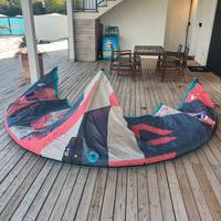 Kite bundle duotone Evo Sls 9+7mq 2024+barra 2025
