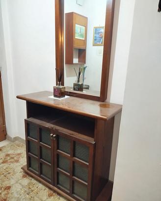 Mobile e specchio in legno 