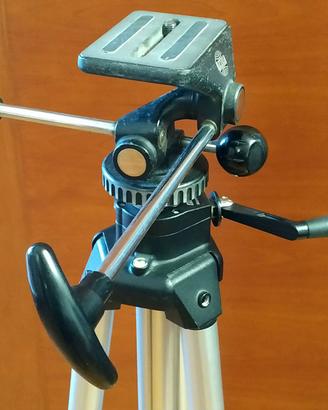 CAVALLETTO FOTOGRAFICO TREPPIEDI MANFROTTO 117