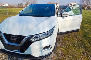 Nissan Qashqai 1.5 DCT 115 CV N-Connecta IMM N1