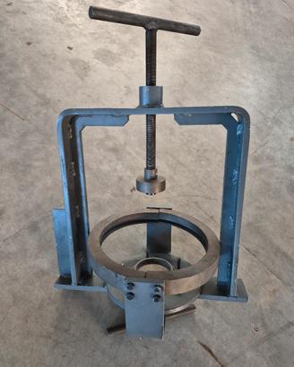 attrezzo comprimi molla