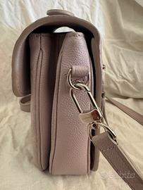 Rara LOUIS VUITTON Pochette