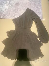 Vestitino nero monospalla