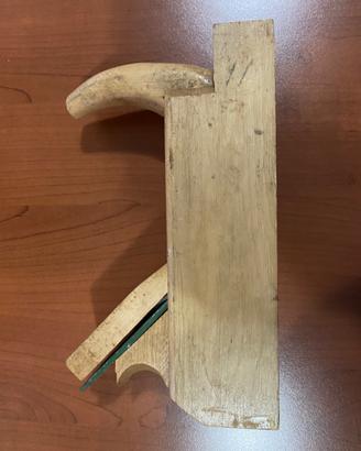 Pialla in legno