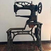 Macchina da cucire singer 29K1