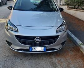 Opel Corsa 1.4 GPL di serie 90CV