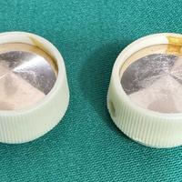 Manopole per piccola radio d’epoca / fonovaligia