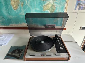 Piatto giradischi Thorens professionale