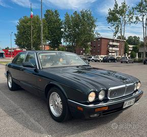 Jaguar xj Sovereign iscritta ASI