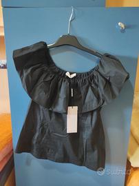 Top nero Sandro Ferrone spalle scoperte – nuovo co