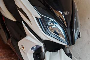 Kymco xct 300i