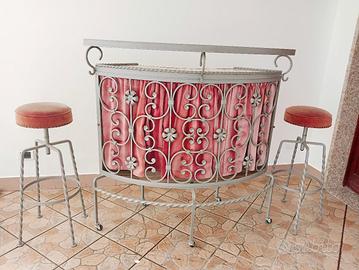 angolo bar in ferro battuto 