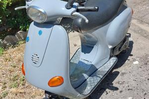 Vespa ET2 50