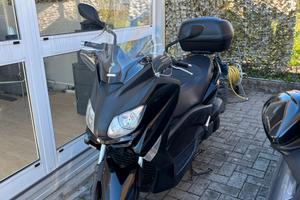 Yamaha xmax 250