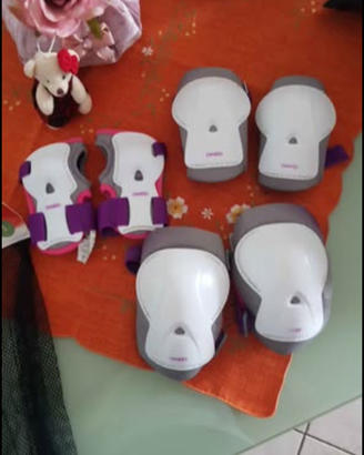 PROTEZIONI PER PATTINI,SKATE,MONOPATTINI TAGLIA S