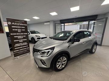 Renault Captur 1.6 Hybrid 160 CV 2021 km 34000