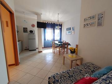 Appartamenti con 1 o 2 camere 150m Spiaggia Levant