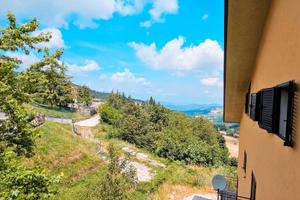 Appartamento di 75 m² con 3 locali e box auto a Mo