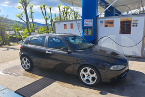 Alfa 157 jtd 16v