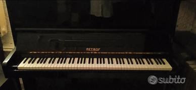 Pianoforte Petrof