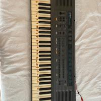 Pianola Roland E-5
