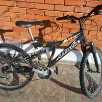 bicicletta Predator Atala per bambini 