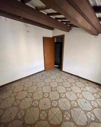 Casa da Ristrutturare