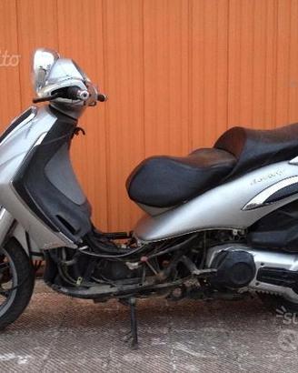 Sella Beverly 500 ricambi piaggio beverly 500