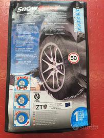 Coppia di calze da neve per auto