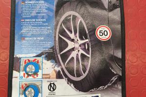 Coppia di calze da neve per auto