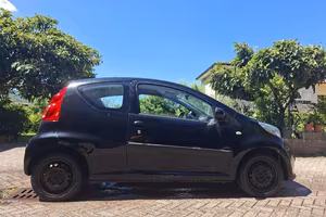 Peugeot 107 1.0 12v active plaisir 