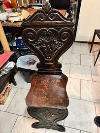 Sgabello in legno neorinascimentale