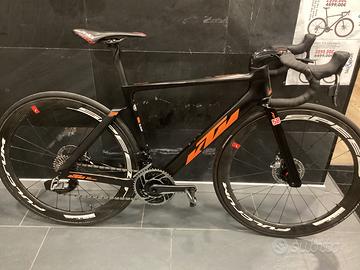 KTM LISSE REVELATOR TAGLIA S