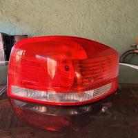 Faro posteriore dx Audi A3 8P