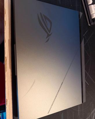 ASUS ROG Strix G16 G614PP