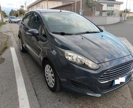 Ford Fiesta 1.5 TDCi 75CV 5 porte Titanium