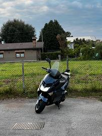 Aprilia Leonardo ST 250