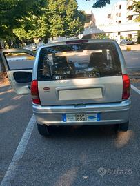 Mini auto senza patente 