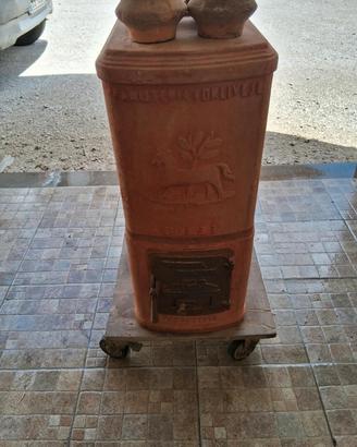 Stufa antica in terracotta "Fumisteria Forlivese"