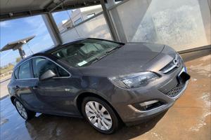 Opel Astra Cosmo