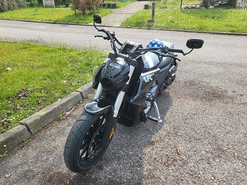 Altro Altro modello - 2025