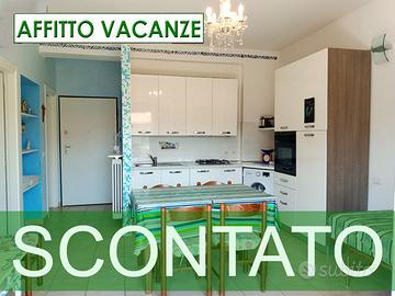 LUGLIO Con una camera da letto, vicino al mare